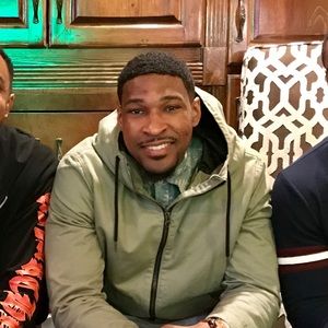 Meet your Posher, Nicholas